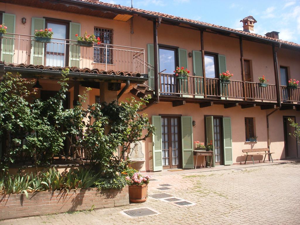 B&B Il Baciass Pinerolo Exterior foto